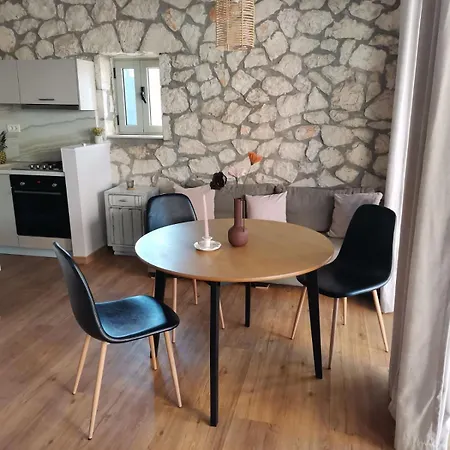 Ageri Stone House