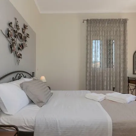 Apartment Ageri Stone House